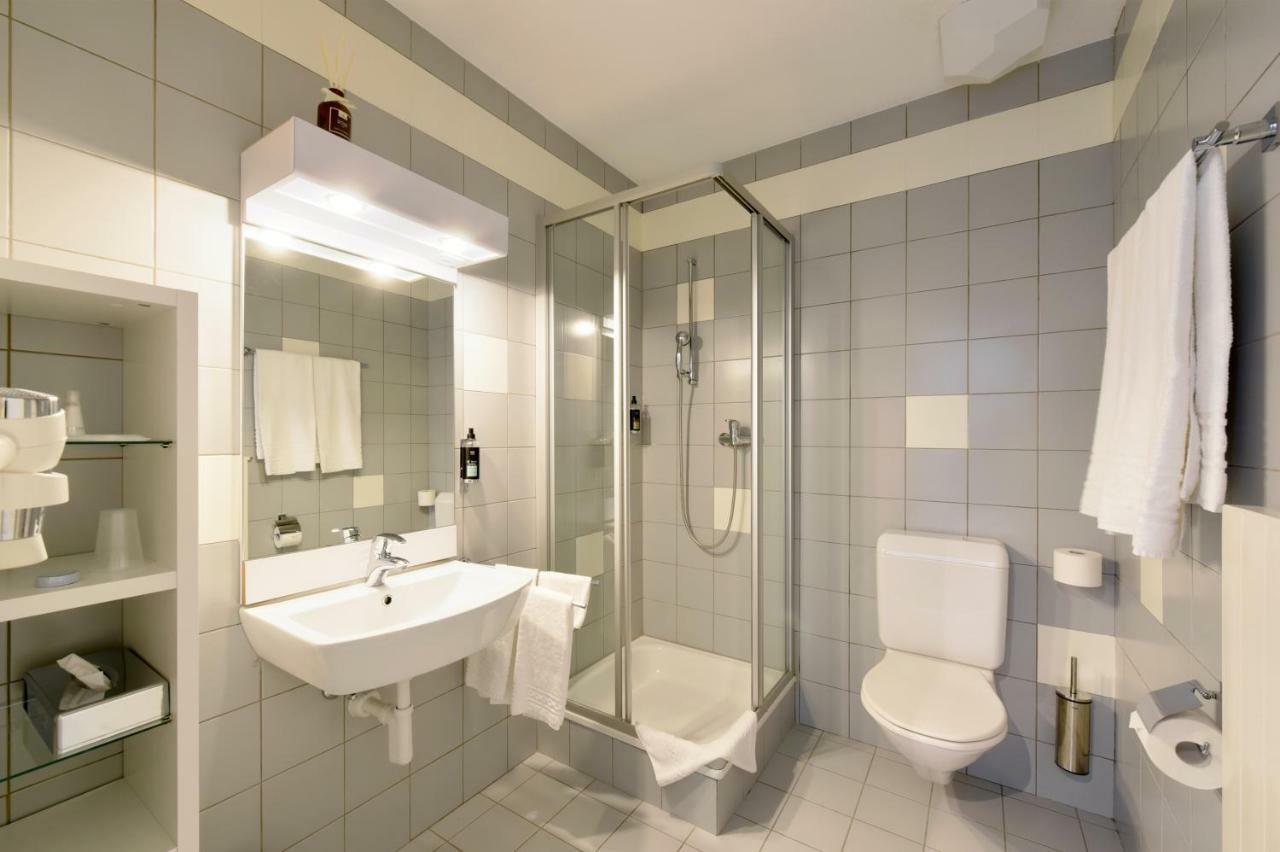 Hotel Des Mosaiques Orbe Buitenkant foto