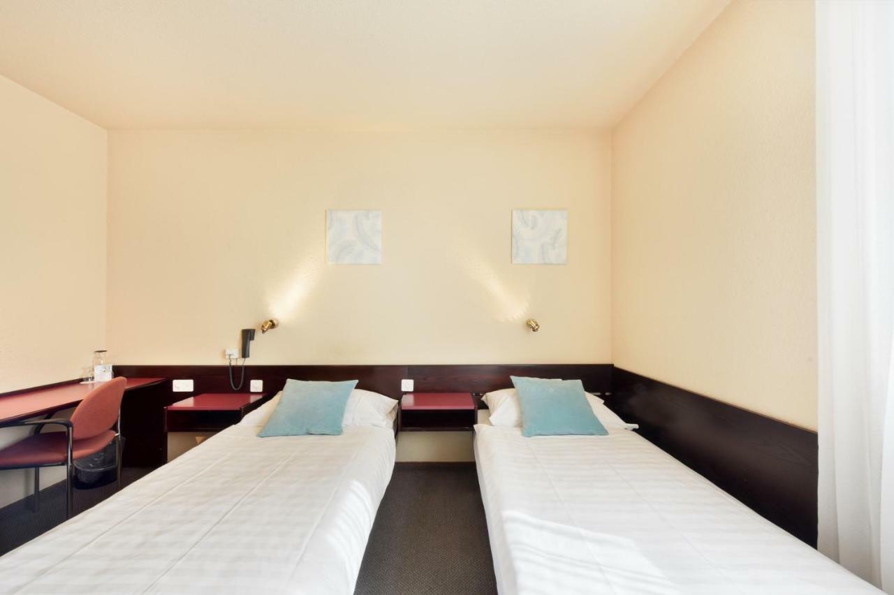 Hotel Des Mosaiques Orbe Buitenkant foto
