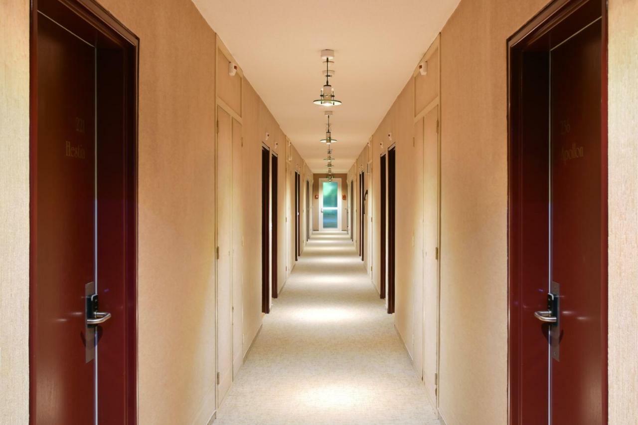 Hotel Des Mosaiques Orbe Buitenkant foto